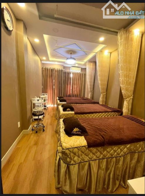 Nhà mặt tiền -6 tầng - có thang máy - kinh doanh Spa - trung mỹ tây - quận 12- 10 tỷ 3 - 10