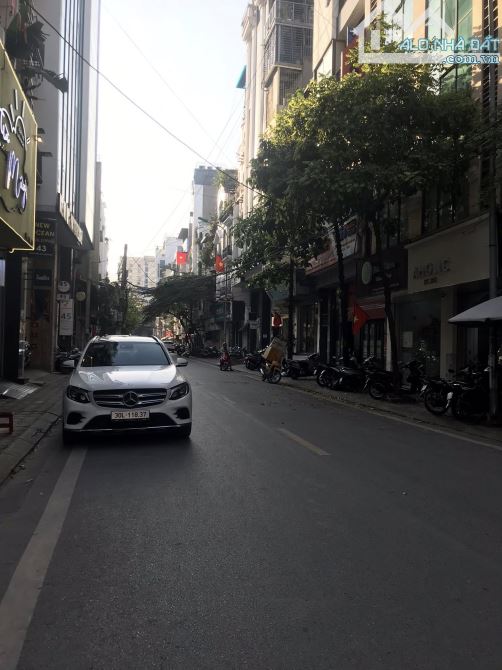 Bán nhà mặt phố Nguyễn Hy Quang, DT 44m, 5 tầng, MT 5.2m, giá 31 tỷ. - 1
