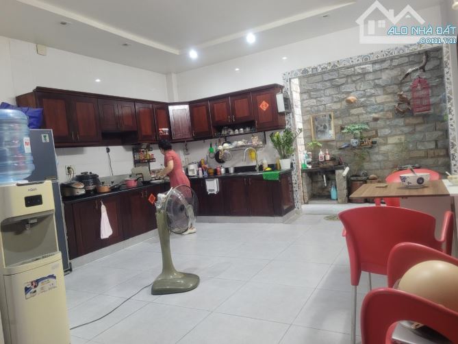 Bán nhà MT Đường số 1, BTĐông B, Bình Tân, DT 100m2 - 5 × 20 - 4 tầng, Giá 19,39 tỷ TL. - 1
