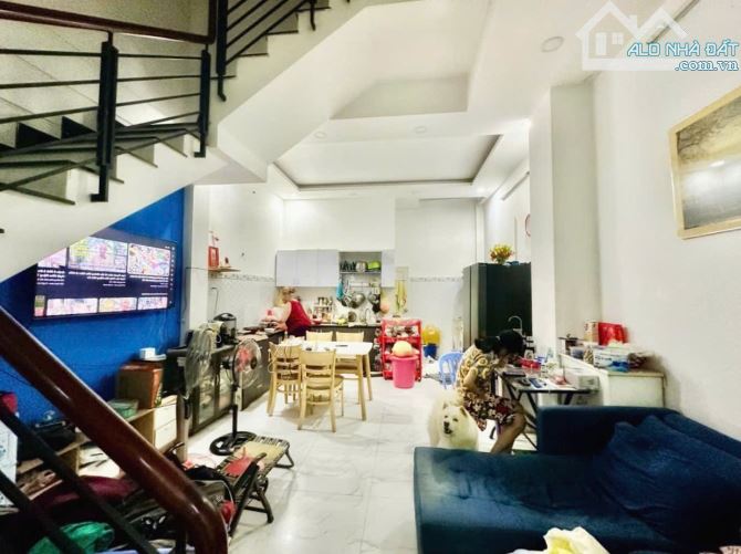 Bán nhà hẻm 6m Thoại Ngọc Hầu quận Tân Phú 4,5 x 16- 3 tầng chỉ 7.2  tỷ tl - 1