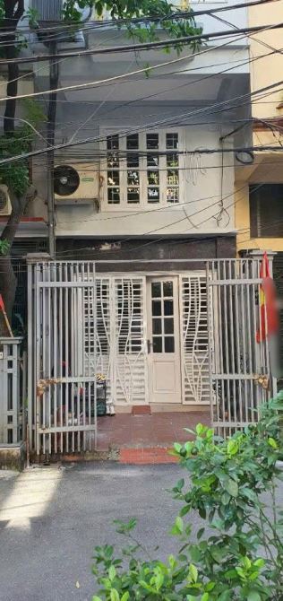 Cần bán nhà phân lô ô tô tránh viả hè phố Nguyên Hồng 36m  5 tang 3.5mt  14.8 Tỷ Ba Đình - 1