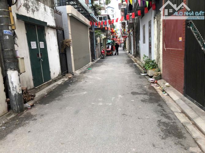 CẦN BÁN GẤP ĐẤT CHÍNH CHỦ ĐA TỐN GIA LÂM  ÔTÔ ĐỖ CỬA DT 42M GIÁ NHỈNH 3 TỶ LH XEM ĐẤT - 1