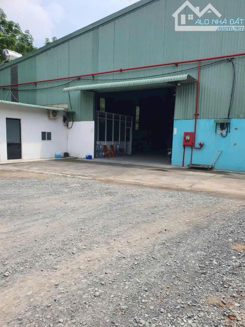 BÁN NHÀ XƯỞNG TP TÂN UYÊN HIÊN ĐANG CHO THUÊ DÒNG TIỀN 60TR/THÁNG - 1