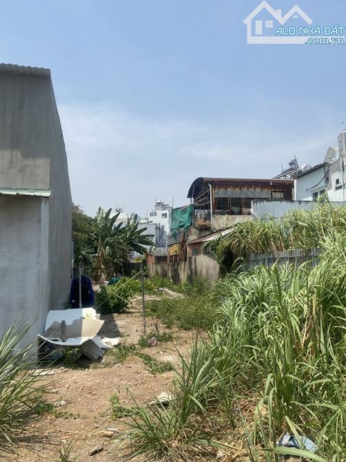 BÁN LÔ ĐẤT 2 MẶT TIỀN LÊ THỊ HÀ - TÂN XUÂN - HÓC MÔN- 366M2- GIÁ ĐẦU TƯ - 1