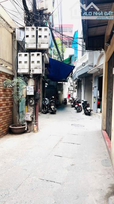 Bán nhà phố Trương Định – 42m – thang máy – nhà mới koong – 5 tầng - 8,89 tỷ - 1