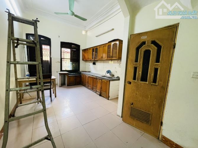 Nhà đẹp phân lô, 2 thoáng, vài bước chân ra phố, nhiều tiện ích Trần Hoà-Trịnh Đình Cửu - 1