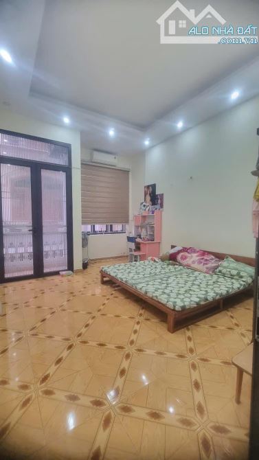 💥 Bán gấp căn nhà 55m giá 8.8 tỷ ở Khương Đình Thanh Xuân - 1