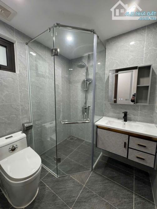 BÁN GẤP: NHÀ ĐẸP 4 TẦNG TRẦN KHÁT CHÂN, SỔ ĐỎ ĐẸP 34M; 6,2 TỶ - 1