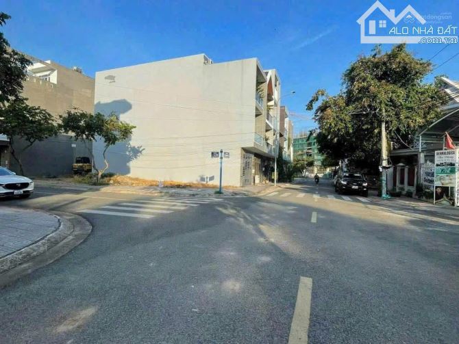 Hàng Hiếm! Lô 144m2 giá 2tỷ150 SHR Gần UBND Long Phước, Cách Cổng T1 vào sân bay LT 300m - 1