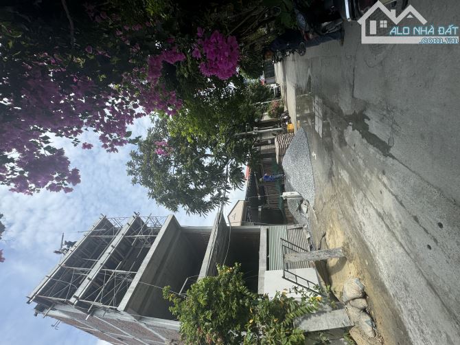 Bán nhanh lô đất diện tích khủng khu phố tây 132m2 giá rẻ - 1