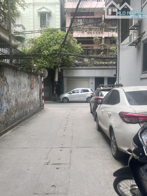 BÁN NHÀ NGỌC  KHÁNH, Ô TÔ VÀO NHÀ, KINH DOANH. DT: 44M2, 4T, 15.2 TỶ. - 1