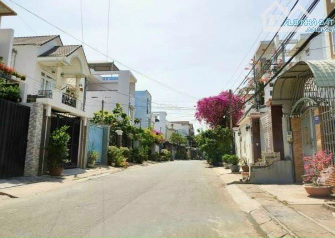Bán đất biệt thự 10,5x22m 235m khu Cư Xá Phúc Hải P. Tân Phong, BH. Giá 10 tỷ. - 1