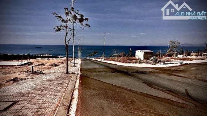 750TR SỞ HỮU NGAY LÔ ĐẤT TRỰC DIỆN VIEW BIỂN MŨI NÉ- PHAN THIẾT. SỔ SẴN!!!