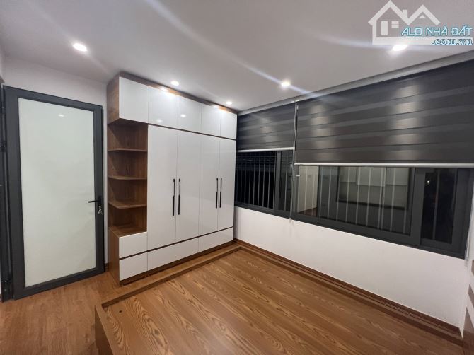 2 CĂN TẬP THỂ TÂY SƠN – Ô TÔ THOÁNG ĐẸP – 70M - 4,15 TỶ VÀ  65M – TẦNG 3 – GIÁ 4,4 TỶ - 2
