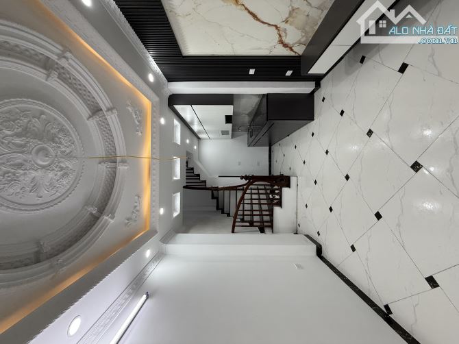 Chính chủ bán nhà quỳnh đô - Thanh trì 30m2x5T gần oto giá siêu rẻ - 2