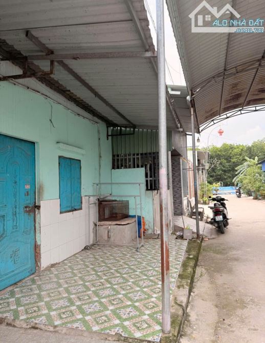 Cần nhà Dãy trọ 5 phòng, ở Củ Chi, DT 99,6m2, giá 830triệu - 2
