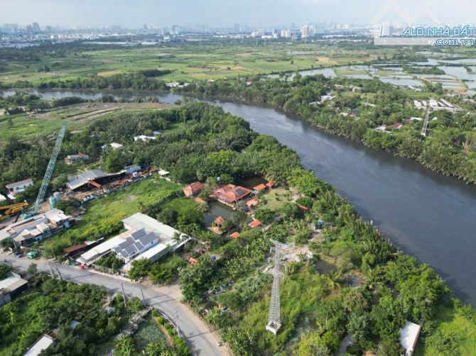 Cơ Hội Đầu Tư 10.000m2 đất Mặt Tiền Hưng Long, Bình Chánh Chỉ 80 Tỷ - 2