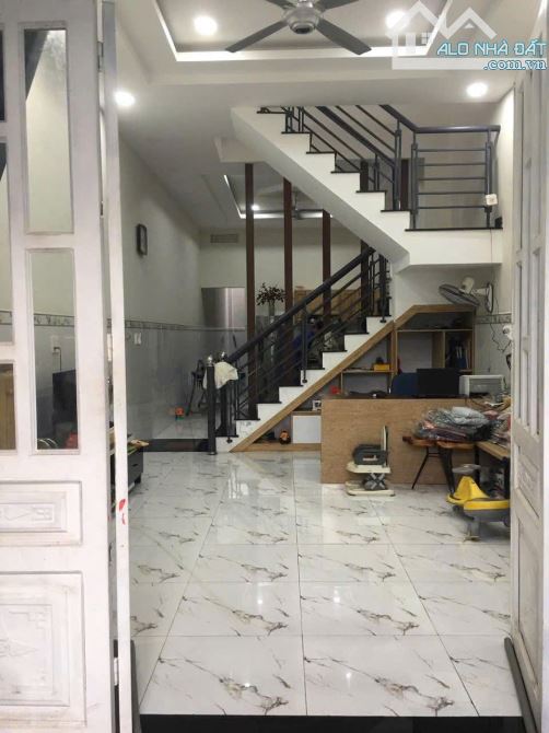 Bán nhà 1 Trệt 1 Lầu 4x10=40m2 SHR hoàng công đủ Đường Bà Triệu, xã Tân Xuân, gần BV Hóc M - 2