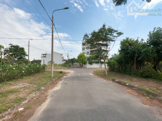 BÁN LÔ ĐẤT MT ĐƯỜNG HUỲNH THỊ MỘT, TĐC TÂN TRÀ, HÒA HẢI, 100M2, NGANG 5M, GIÁ NHỈNH 3 TỶ. - 2