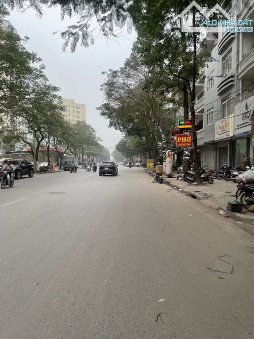 GIA ĐÌNH bán nhà mặt phố NGÔ GIA TỰ THANH AM 118m2 Kinh Doanh Đỉnh đường rộng 15m SĐCC - 2