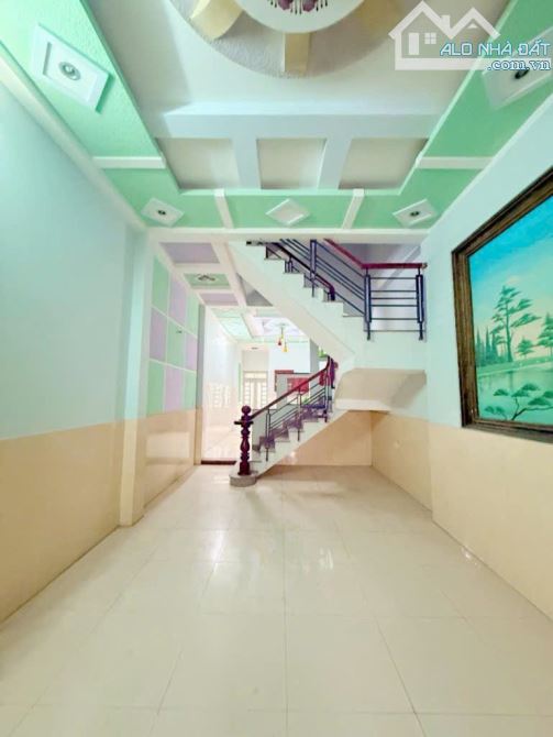 Nhà 4 tầng Mặt tiền đường TRUNG MỸ TÂY 12, phường TMT, Q12, dt 104m2 (4mx26m). 7,95Tỷ - 2