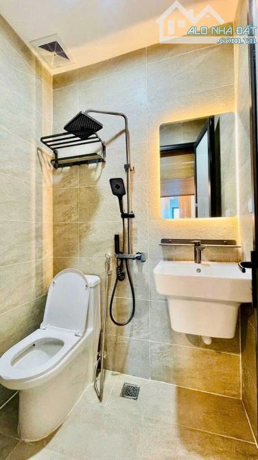 Mỏ Vàng Giữa Làng Sinh Viên Cầu Diễn – 7 Tầng Thang Máy – 28 Phòng – 150.4m² – 21 Tỷ - 2
