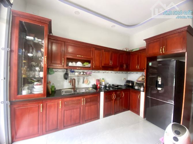 CĂN GÓC 2 MT MÃ LÒ - PHƯỜNG BTĐA - QUẬN BÌNH TÂN - GIÁ 8,4 TỶ - 2