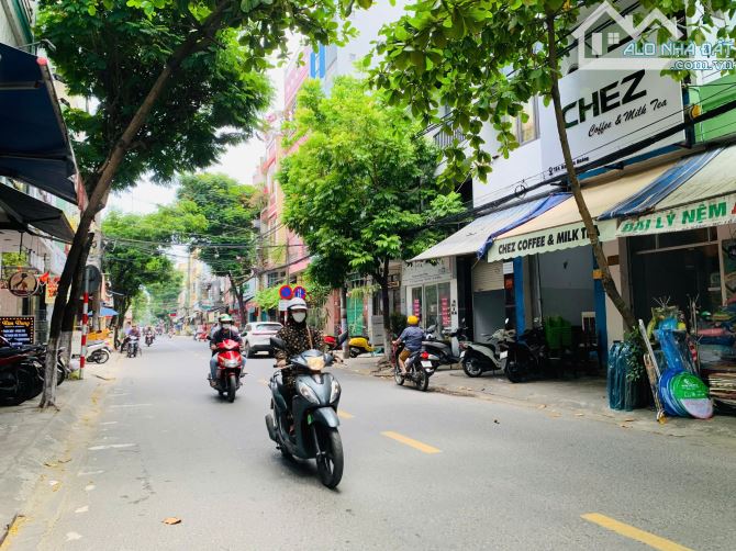 NGUYỄN HOÀNG GÓC 3 MẶT TIỀN KINH DOANH 65M2 NGANG 6,5M NỞ HẬU - GIÁ NHỈNH 9 TỶ. GỌI HƯƠNG - 2