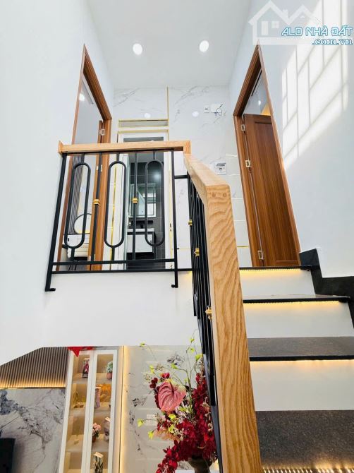 Bán nhà hẻm 3.5m Quang Trung, P10, GV, 4.1 x 11m, 2 tầng, giá: 4.65 tỷ TL - 2