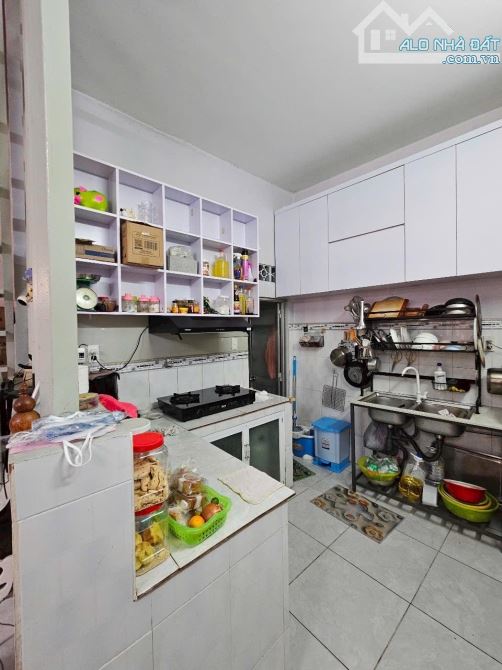 Bán nhanh nhà đường số 4 Bình Tân sát bên Lê Trọng Tấn gần 40M nở hậu HXH 2tầng SHR 3,8 tỷ - 2
