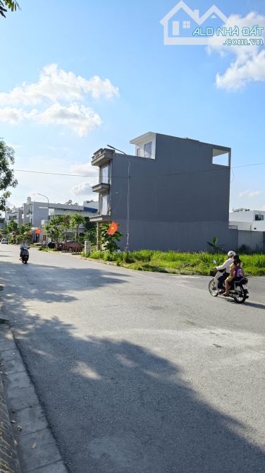 🆘🆘🆘Bán đất phân lô Đống Chuối, Trương Văn Lực, Hùng Vương, Hồng Bàng, Hải Phòng. 3,x tỷ - 2