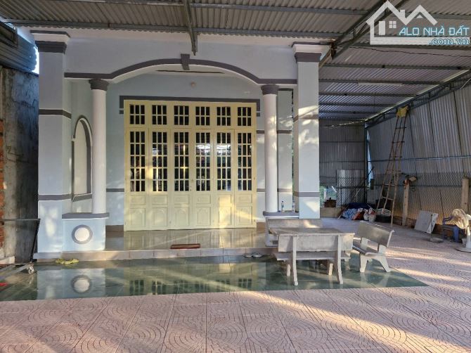 Bán nhà mặt tiền nhựa Thạnh Tây cách Bệnh viện Huyện Tân Biên chỉ 2km 10x78m thổ cư 100m2 - 2