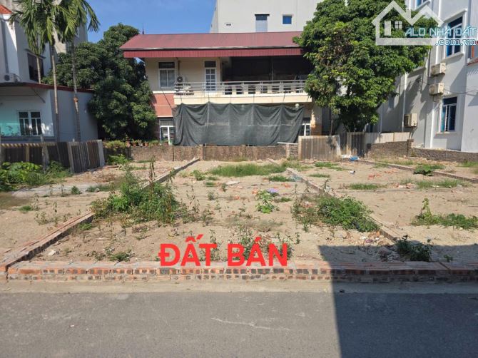Ô tô thông DT 75m - MT 4.4m - chỉ có 4.5 tỷ tìm đâu ra mua giữ tiền tại khu Kiêu Kỵ - 2