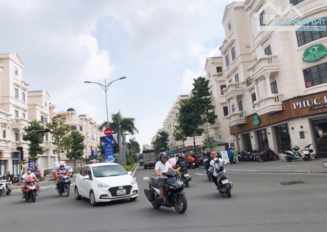 Chính chủ GỬI BÁN nhà HXT Phan Văn Trị 204m2 ngang 6m gần Cityland P.10 chỉ 21.6 tỷ. - 3