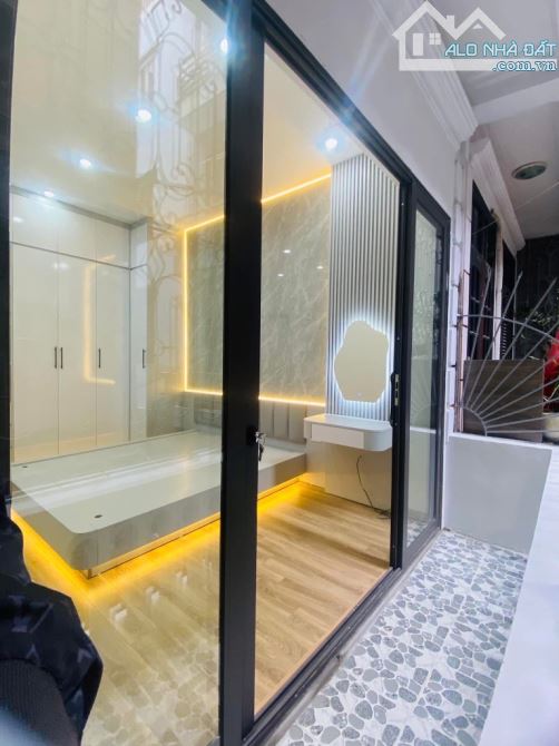 Đường Láng giáp Cầu Giấy Ba Đình gần oto full nội thất ở luôn - 3