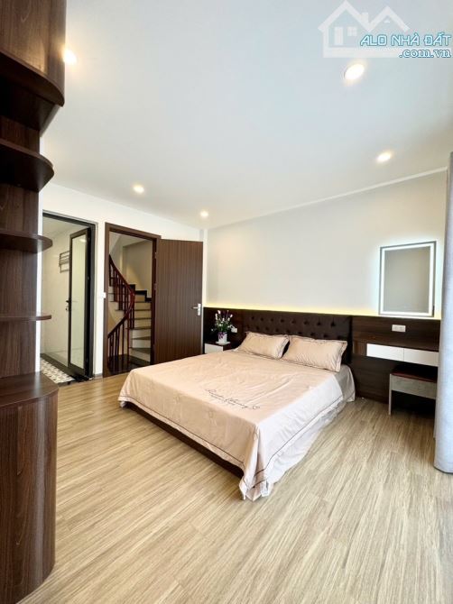 Thạch bàn chỉ 7,05Tỷ-  sở hữu ngay nhà 6tầng, gara ôtô, ngõ thông -đường rộng  thoáng - 3