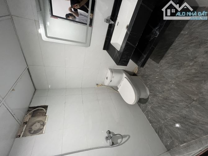 TT Nguyễn Chí Thanh, 24m, 2ngủ, Nhà mới full nội thất ở ngay, 2 mặt thoáng, Sổ chính chủ - 3