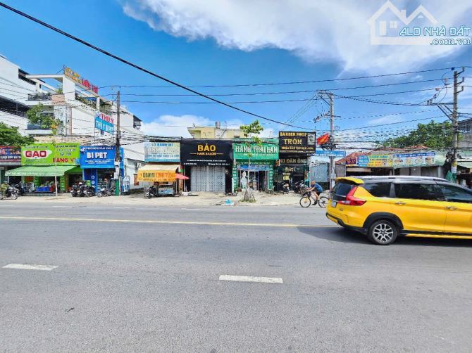 Nhà mặt tiền đường Nguyễn Thị Minh Khai, gần ngã tư Chiêu Liêu, 2373 Dĩ An - 3