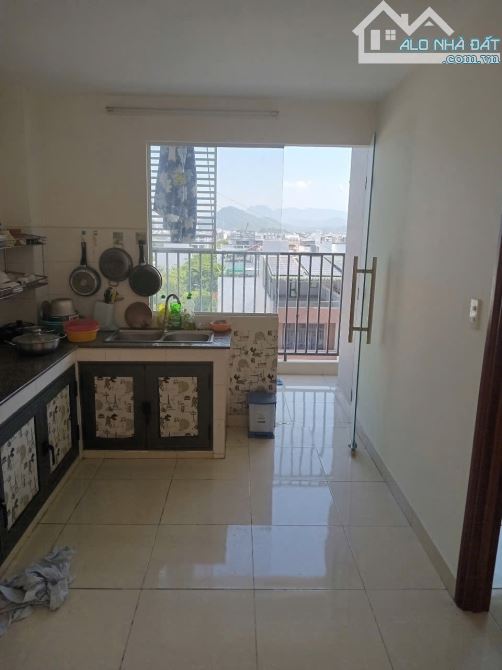 Bán căn chung cư 2 phòng ngủ căn góc view đường Tố Hữu tại CT3 VCN Phước Hải - 3