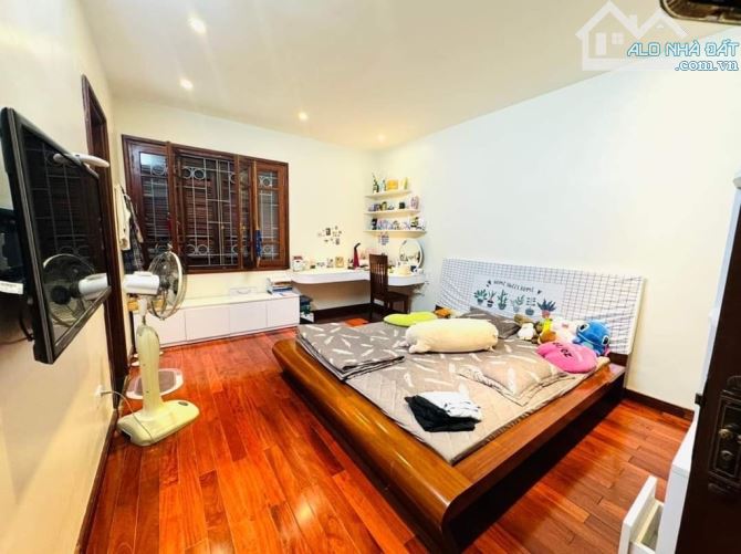 nhà phân lô phố KIM NGƯU 83M chỉ hơn 18 tỷ. mặt tiền khủnG LÔ GÓC tô vào nhà ,KD ,Ở SƯỚNG - 3