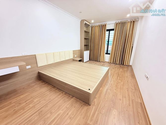Bán nhà lê trọng tấn ô tô lùi đỗ sát nhà 5 tầng thang máy DT30m2 giá hơn 7 tỷ - 3