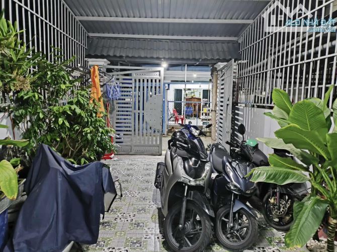 NHÀ 2 TẦNG - HẺM OTO - 88M2 - SHR - 3,8TỶ TL - 3