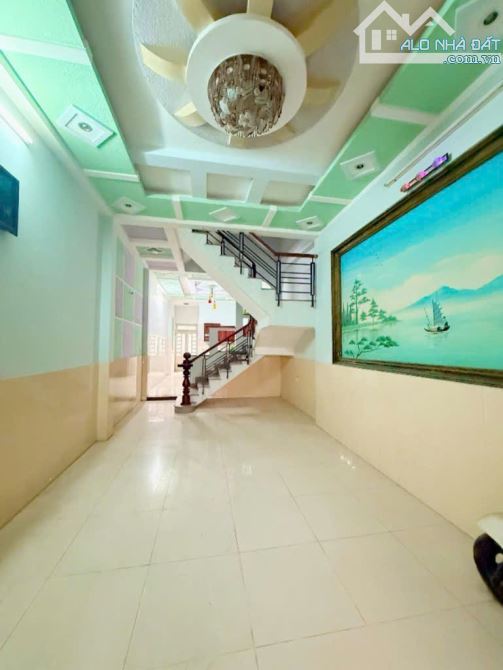 Nhà 4 tầng Mặt tiền đường TRUNG MỸ TÂY 12, phường TMT, Q12, dt 104m2 (4mx26m). 7,95Tỷ - 3