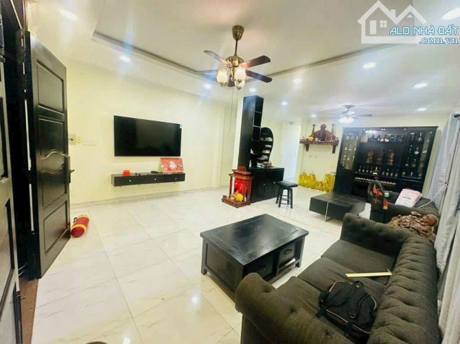 Biệt Thự sân vườn 171m2 hẻm xe hơi Phạm Văn Đồng Tp Thủ Đức, SHHC 9,x tỷ - 3