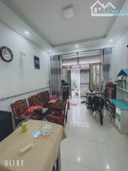 NHÀ 3 TẦNG đường HÀ HUY GIÁP / phường THẠNH LỘC Q12. dt 52,1m2(4mx13m) 💵5,1tỷ. - 3