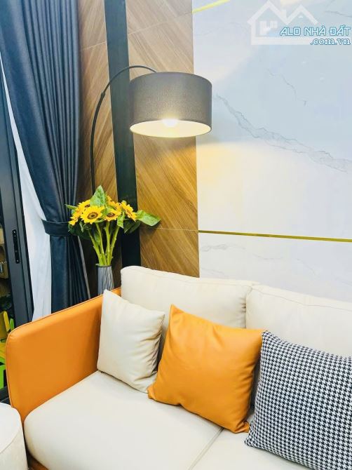 HỒ TÙNG MẬU - LÔ GÓC - GẦN SIÊU THỊ THÀNH ĐÔ - 45M - NHỈNH 8 TỶ - 3