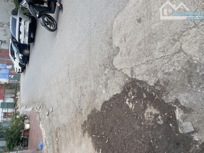 BÁN ĐẤT PHÂN LÔ  2 MẶT THOÁNG  Ô TÔ ĐỖ CỬA NGÀY ĐÊM - 3
