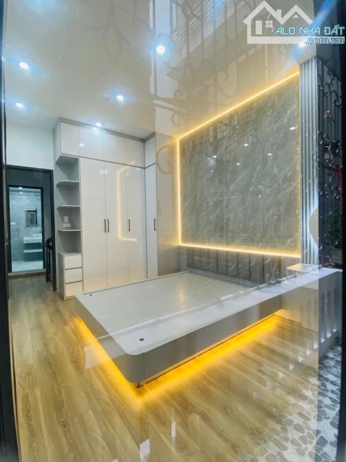 Đường Láng giáp Cầu Giấy Ba Đình gần oto full nội thất ở luôn - 4