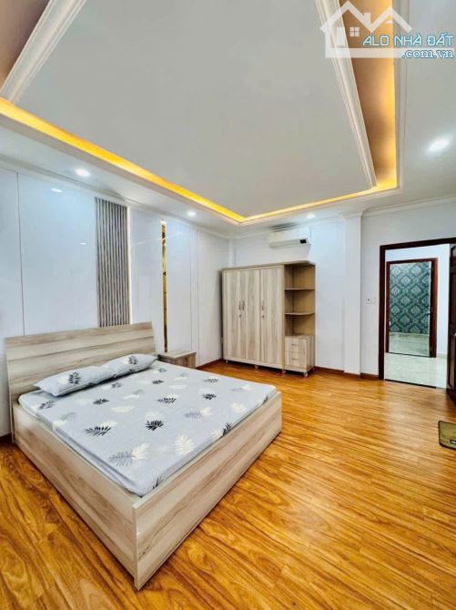 Giá tốt vị trí đẹp nhất - 90m2 nhà ngang to 5.1m Khu bàn cờ Lê Thị Hồng Gò Vấp, hơn 11Ty - 4