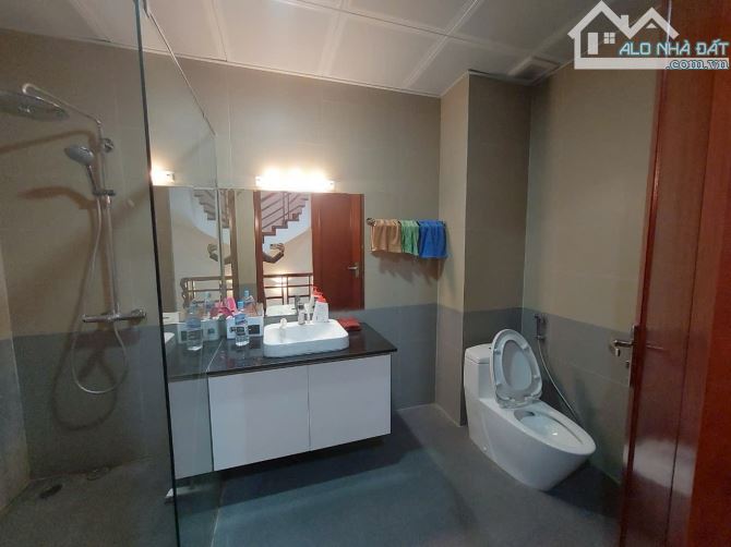 Bán nhà KĐT Trung Văn ô tô tránh vỉa hè rộng kinh doanh đẹp DT 151m 5T MT 9M giá 32,5 tỷ - 4